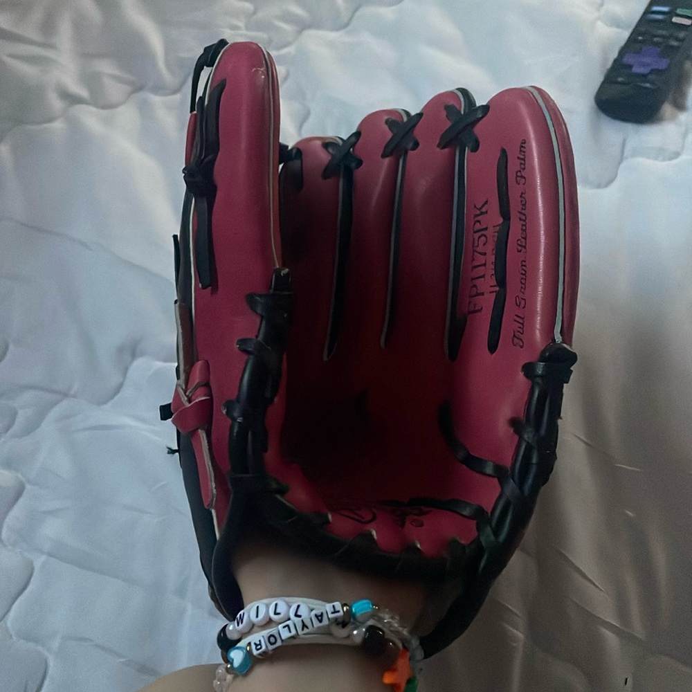 Girls softball mit